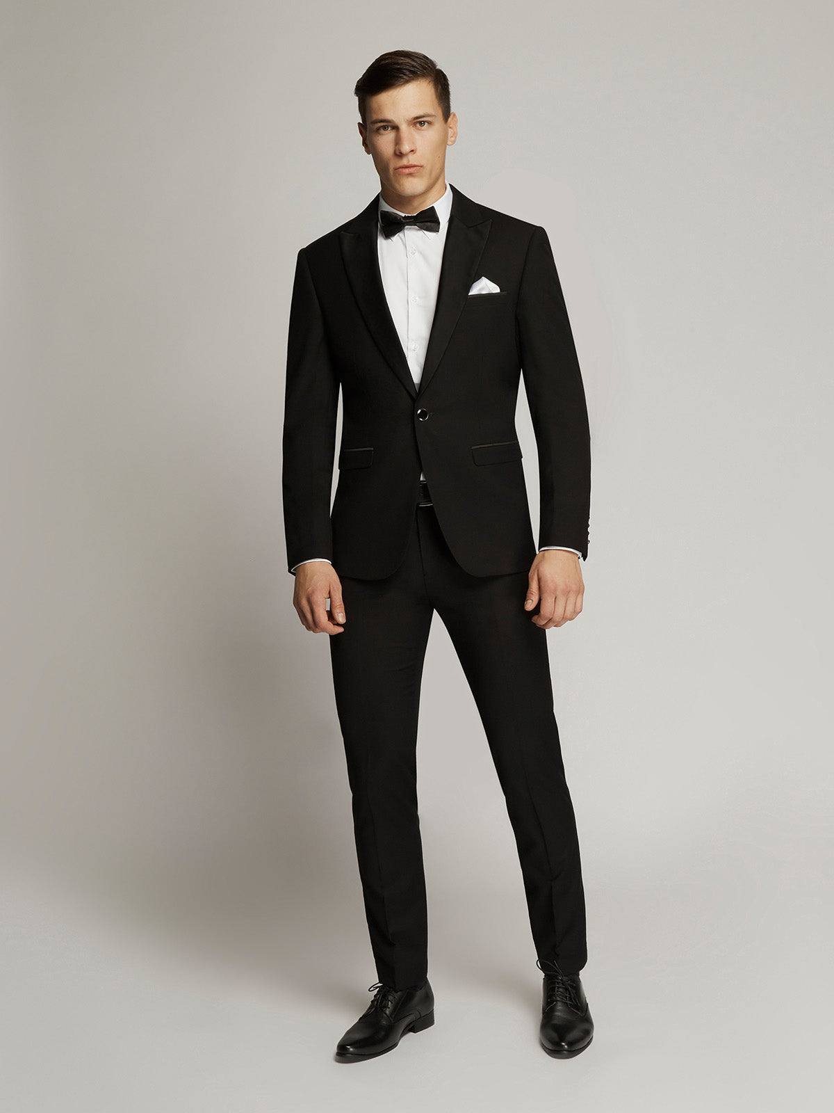Edward Pin Dot Fine Texture Satin Lapel Suit