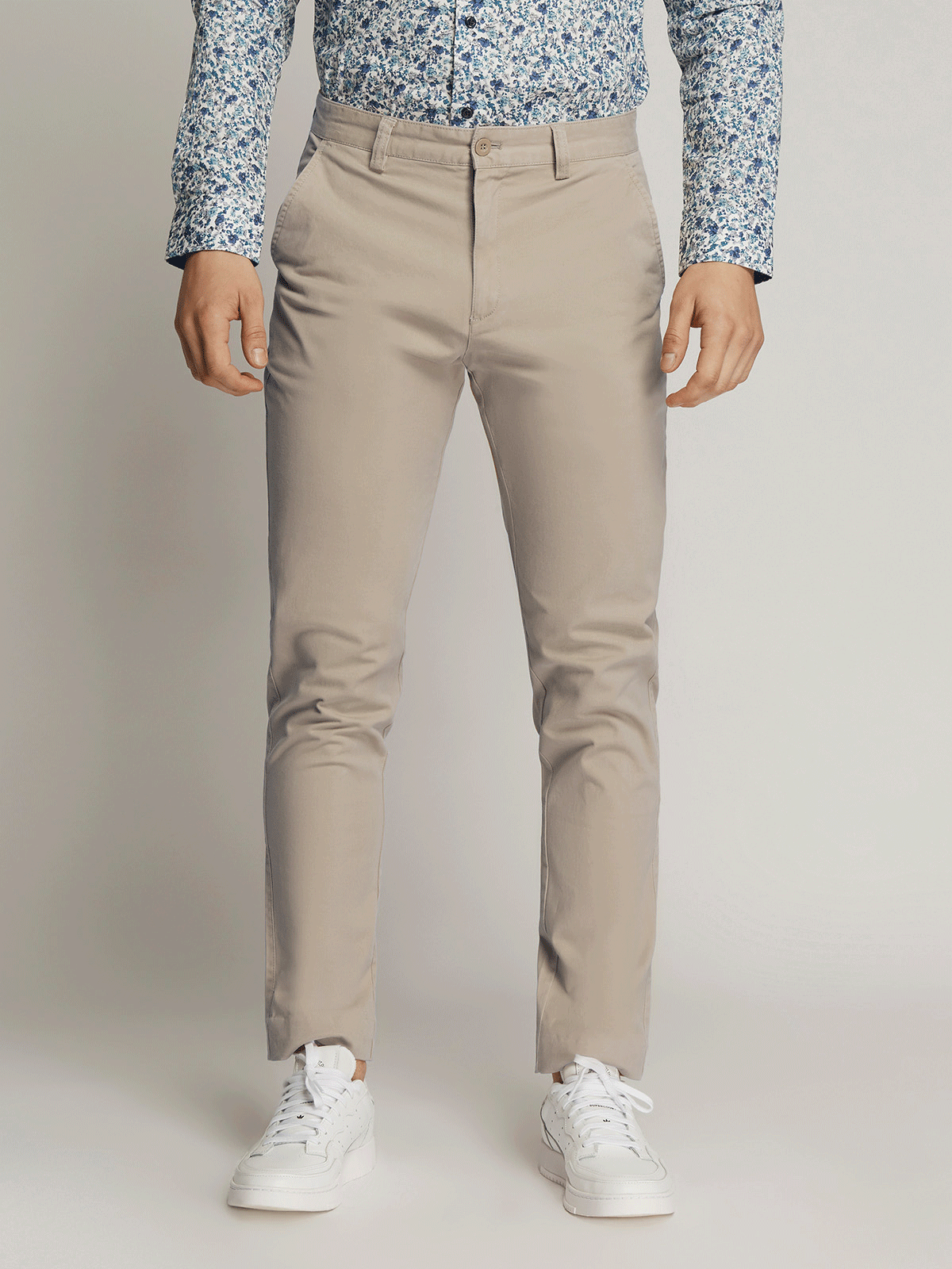 Ledger Peach Finish Fine Cotton Slim Fit Chino
